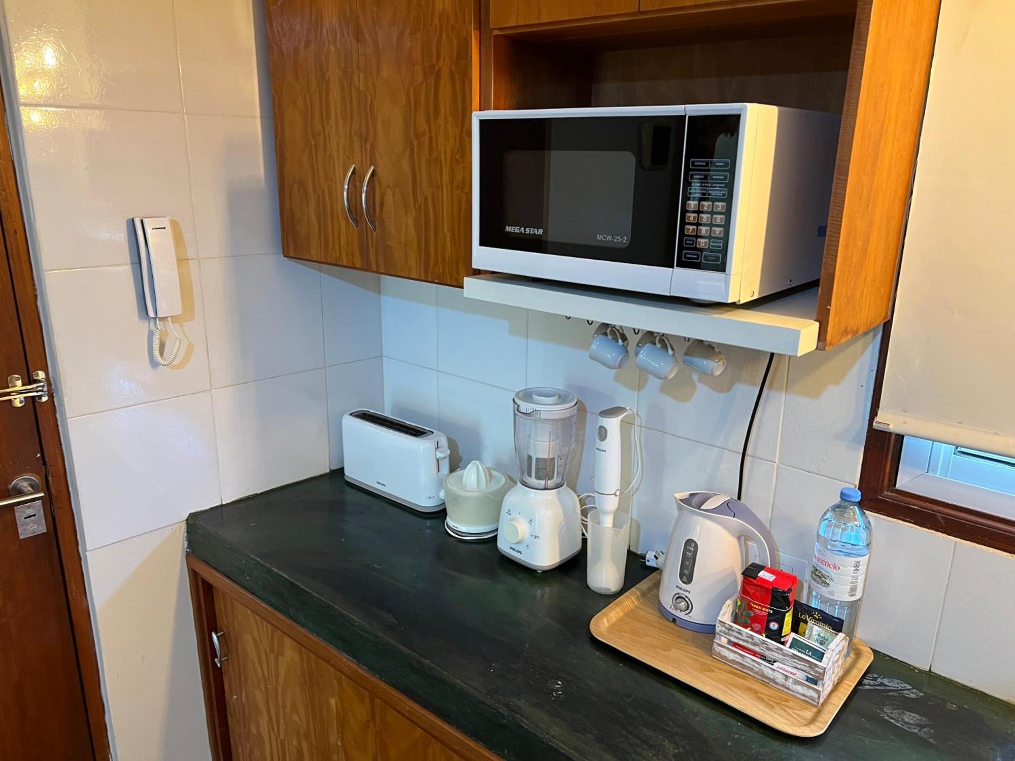 Flora Apartments Puerto Iguazú Extérieur photo