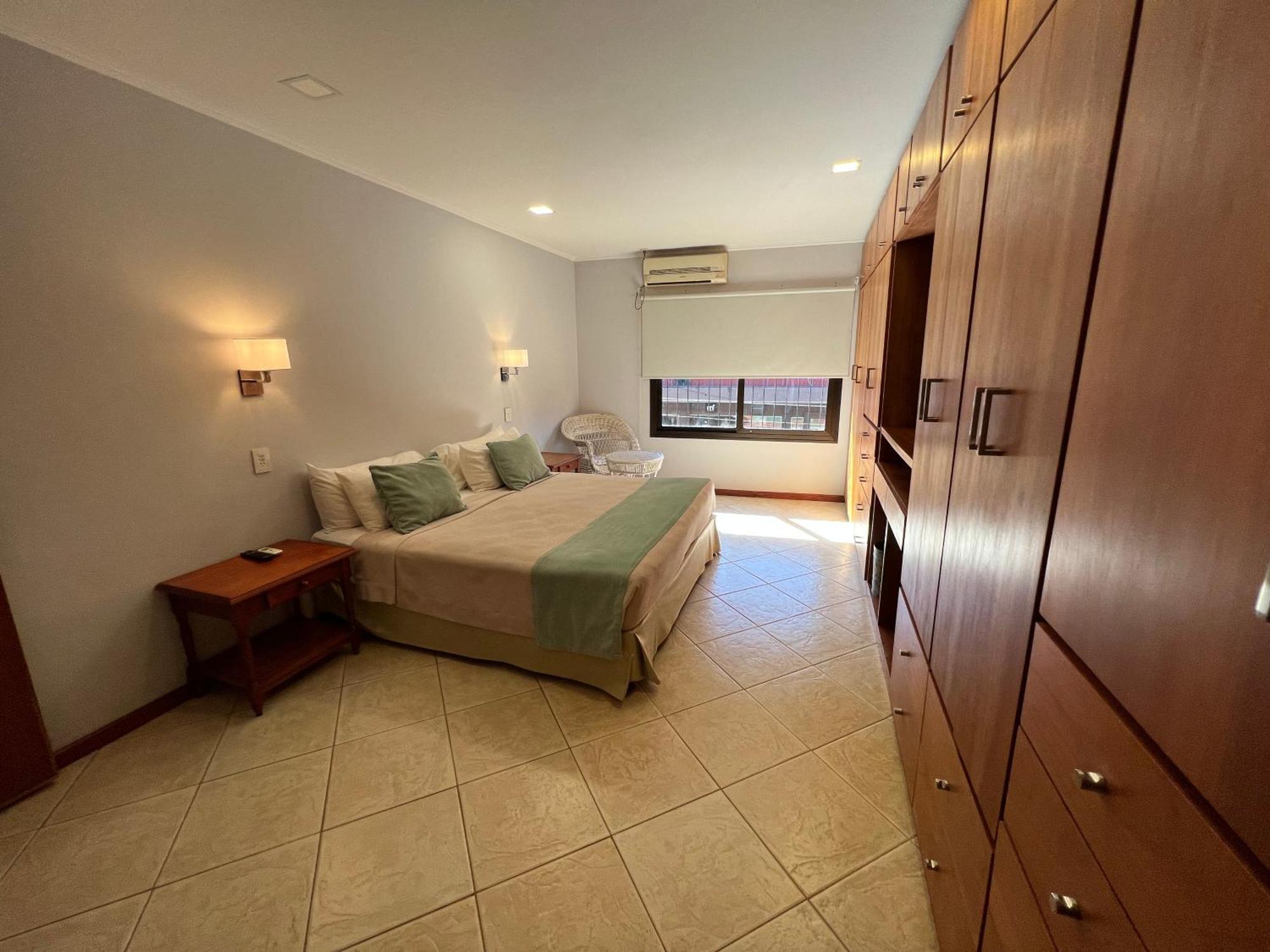 Flora Apartments Puerto Iguazú Extérieur photo