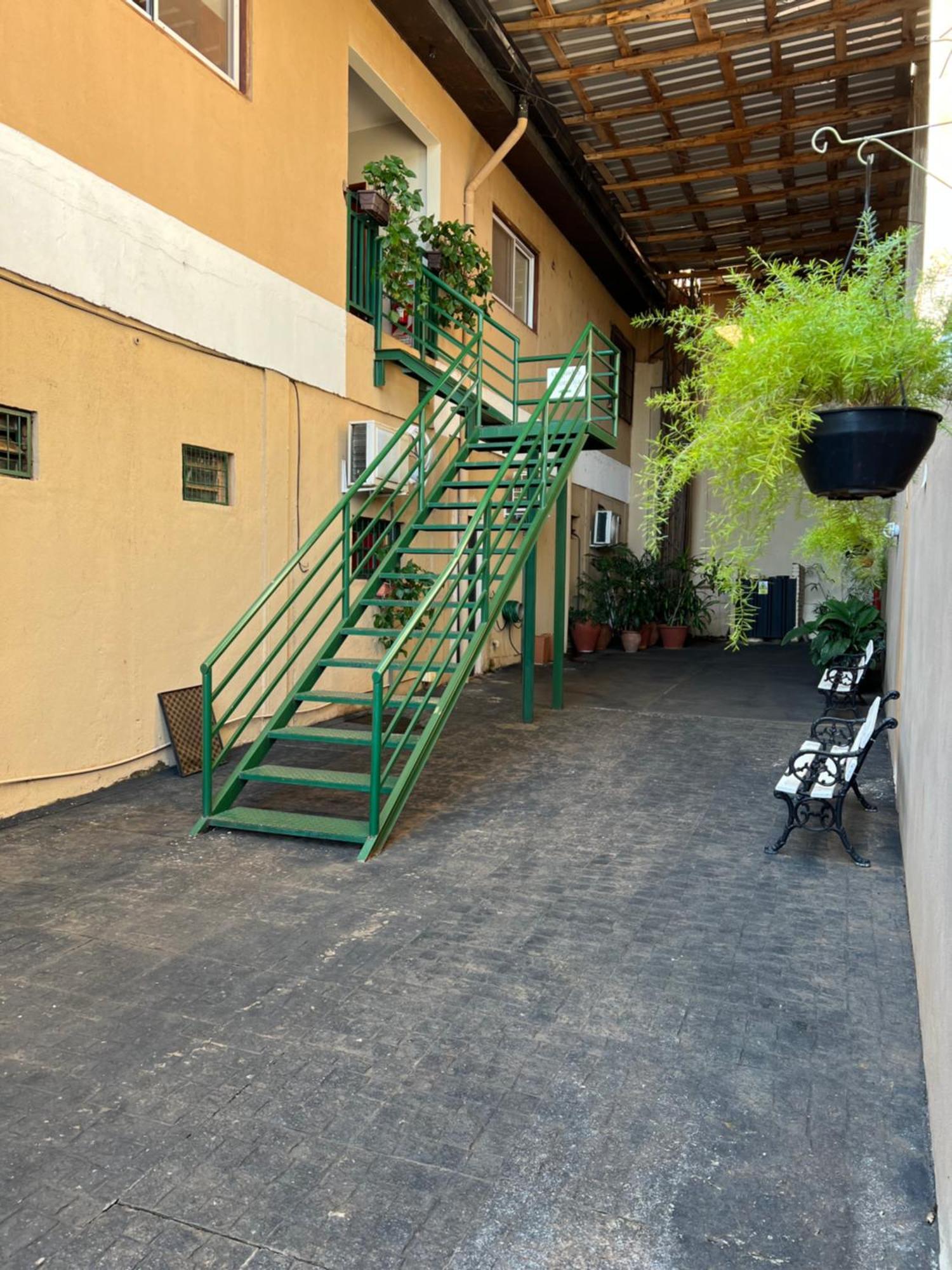Flora Apartments Puerto Iguazú Extérieur photo