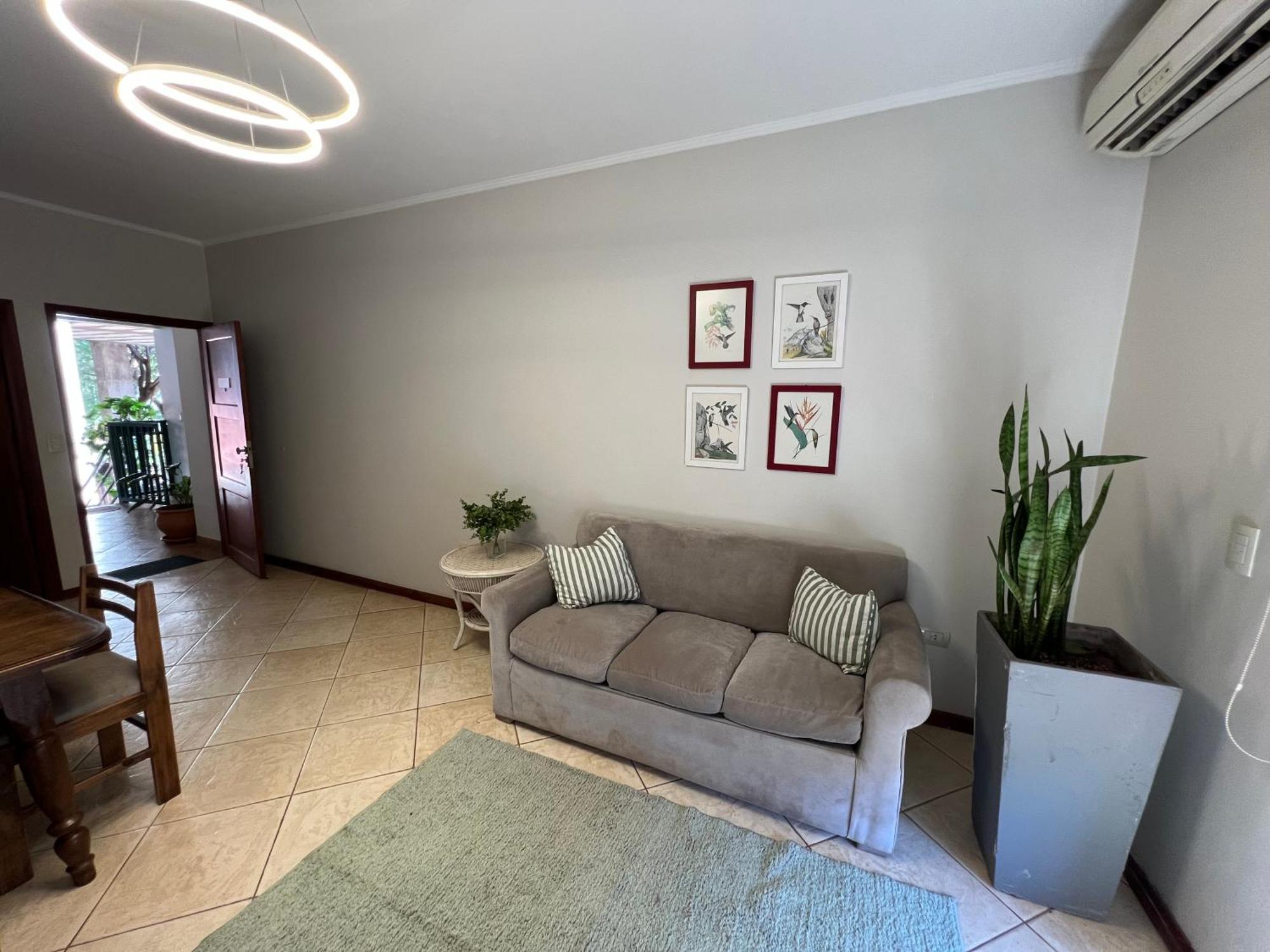 Flora Apartments Puerto Iguazú Extérieur photo