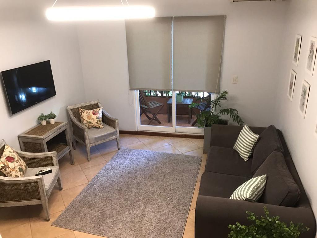 Flora Apartments Puerto Iguazú Extérieur photo