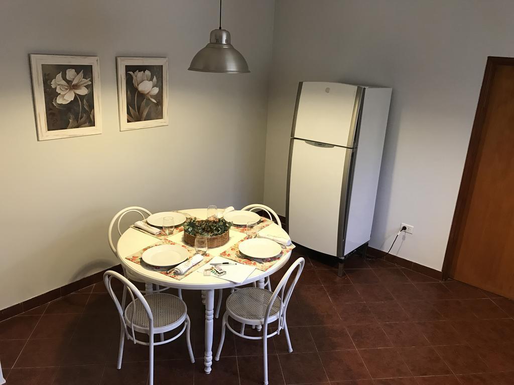 Flora Apartments Puerto Iguazú Extérieur photo