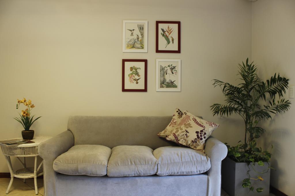 Flora Apartments Puerto Iguazú Extérieur photo